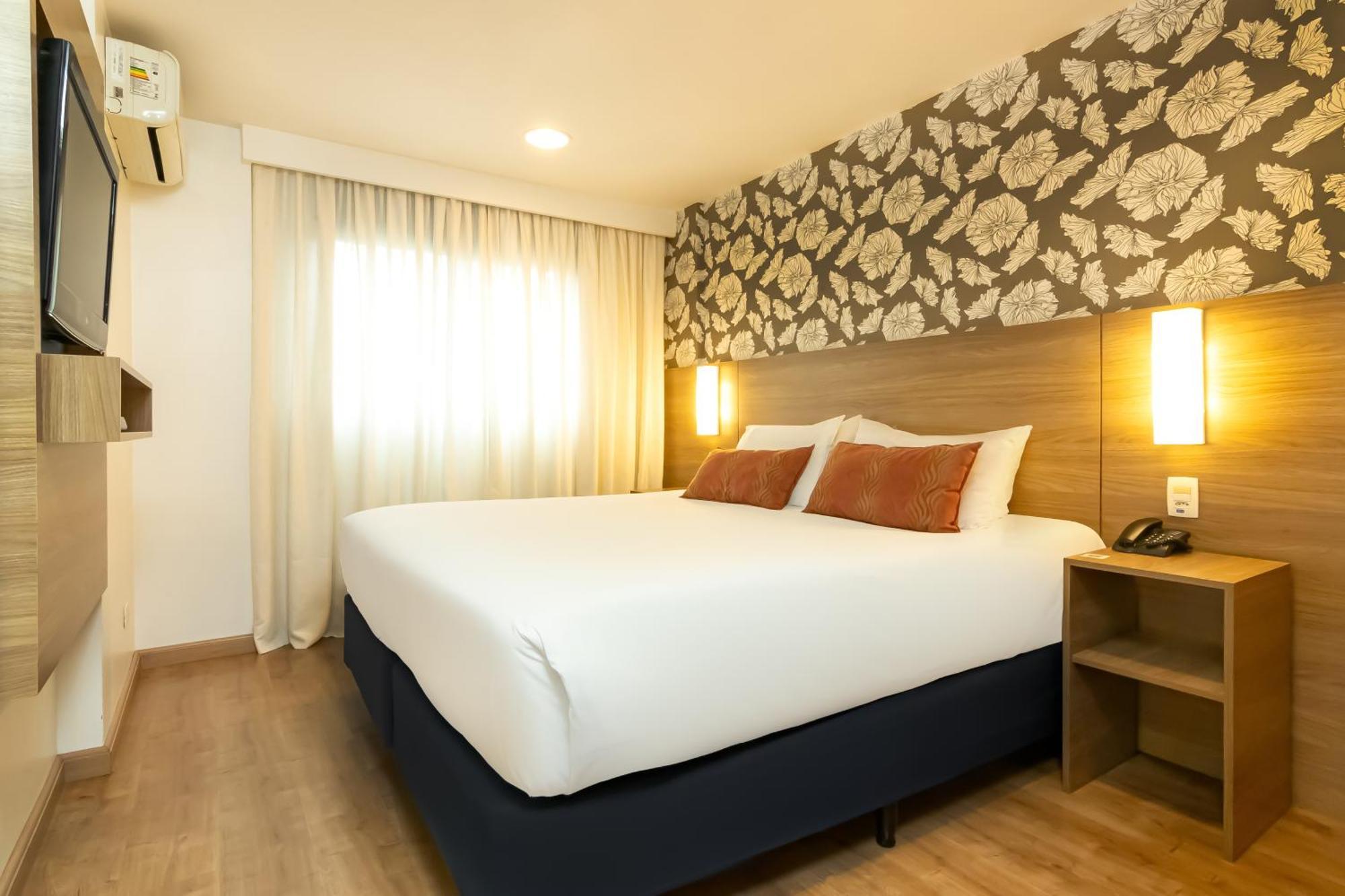 Mercure Curitiba 7 De Setembro Extérieur photo